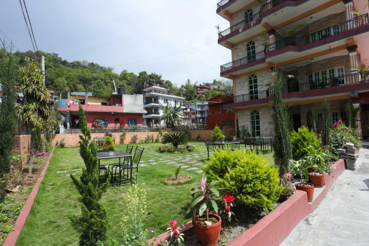 Hotel Blue Magnet Pokhara Zewnętrze zdjęcie